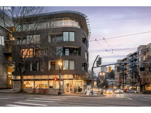 1234 SW 18th Ave #407, Portland, OR 97205