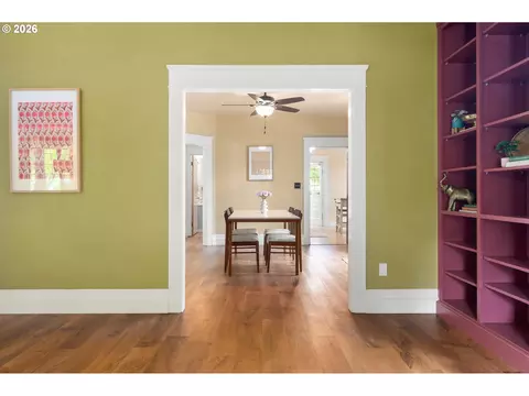 Other - 952 C St, Springfield, OR 97477 photo 3 of 10