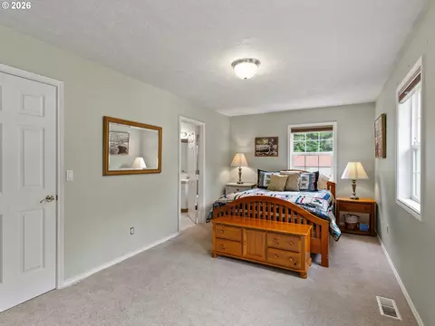 Bedroom - 22800 SE 476th Ave, Sandy, OR 97055 photo 4 of 7