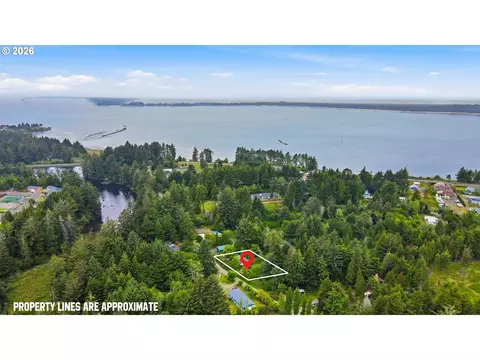 91299 Tarheel Ln, Coos Bay, OR 97420