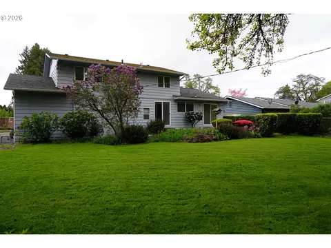 Exterior - 445 Sterling Dr, Eugene, OR 97404 photo 6 of 6
