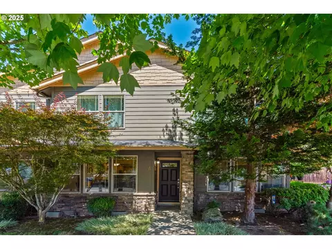 16910 SE 39th St #A, Vancouver, WA 98683