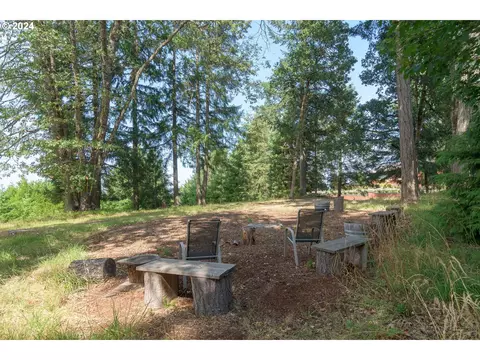 Lasater, Eugene, OR 97405