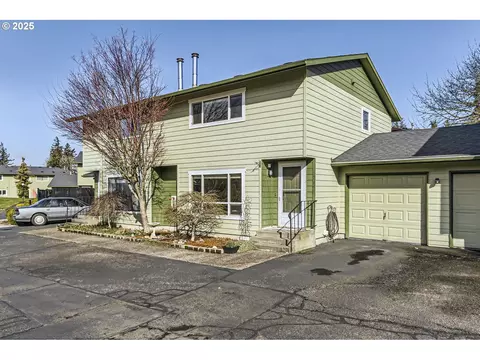 18574 NE Wasco St, Portland, OR 97230