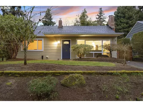 4005 SE Lexington St, Portland, OR 97202