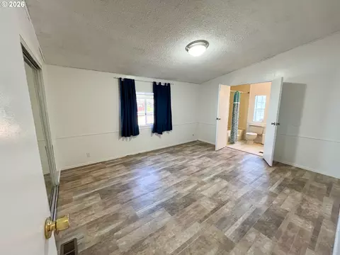 5660 Daisy St #48, Springfield, OR 97478 photo 8