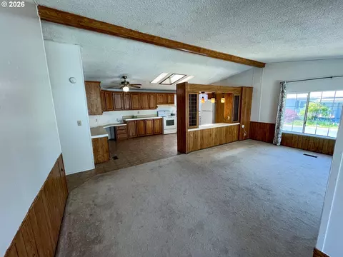 5660 Daisy St #48, Springfield, OR 97478 photo 5