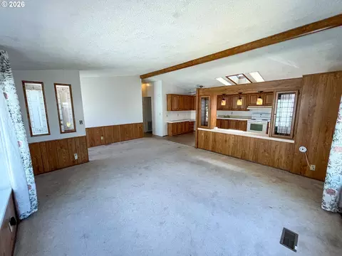 5660 Daisy St #48, Springfield, OR 97478 photo 6