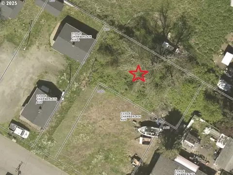 e chamberlain ave, Cottage Grove, OR 97424