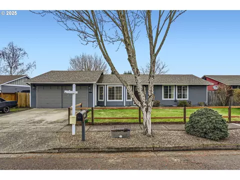 939 S 1st Ave, Cornelius, OR 97113