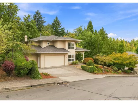 Exterior - 65 SE Avondale Ct, Gresham, OR 97080 photo 2 of 6