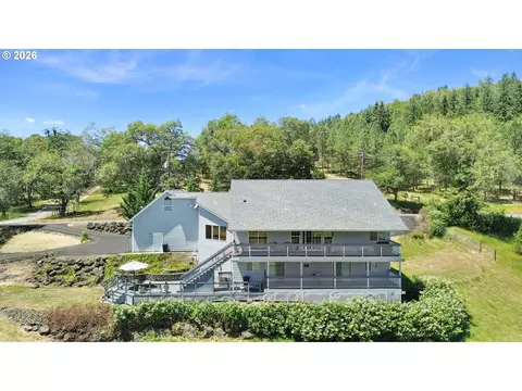 1523 Melqua Rd, Roseburg, OR 97471