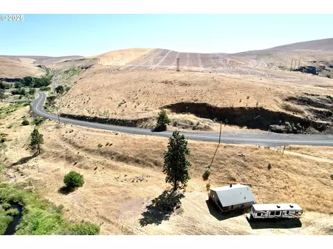 7000 Fifteen Mile Rd, The Dalles, OR 97058