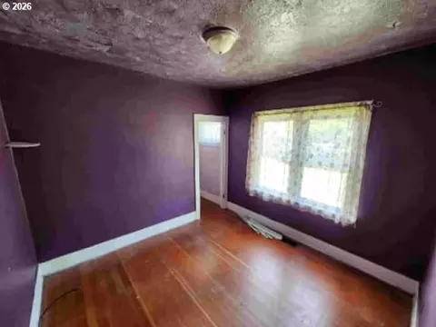 19200 Howell St, Gladstone, OR 97027 photo 7