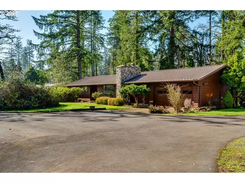 37593 Upper Camp Creek Rd, Springfield, OR 97478