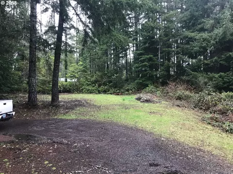 69175 Sharp Rd, North Bend, OR 97459 photo 7