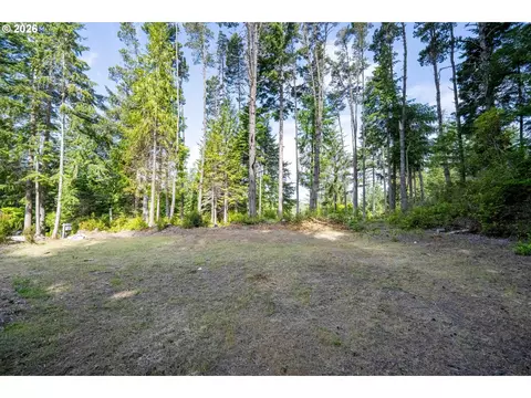 69175 Sharp Rd, North Bend, OR 97459 photo 11