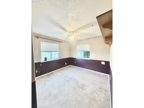 39057 Jerger St, Sandy, OR 97055 photo 17