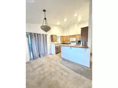 39057 Jerger St, Sandy, OR 97055 photo 9