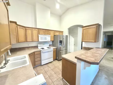 39057 Jerger St, Sandy, OR 97055 photo 8