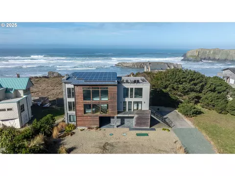 54134 Gould Rd, Bandon, OR 97411