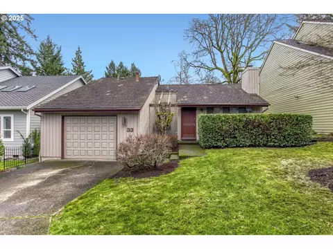33 Oriole Ln, Lake Oswego, OR 97035