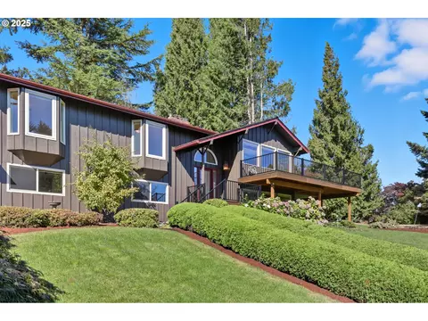 Exterior - 499 NE Williams Rd, Gresham, OR 97030 photo 2 of 13