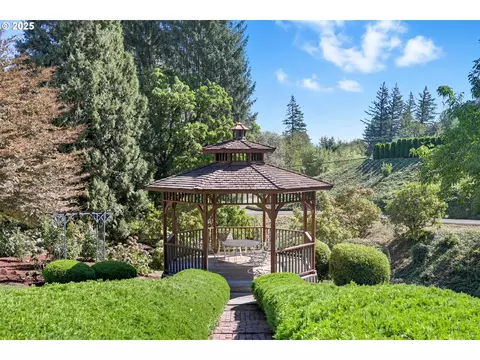 Other - 499 NE Williams Rd, Gresham, OR 97030 photo 5 of 7