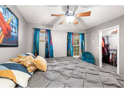 Other - 215 E Hereford St, Gladstone, OR 97027 photo 1 of 8