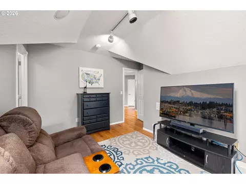 Other - 215 E Hereford St, Gladstone, OR 97027 photo 8 of 8