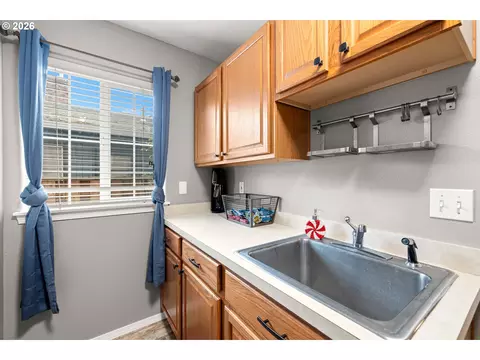 Other - 215 E Hereford St, Gladstone, OR 97027 photo 3 of 8