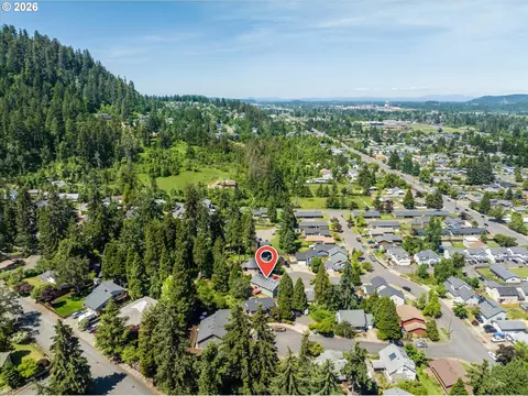 View/Area - 277 S 67th Ct, Springfield, OR 97478 photo 5 of 5