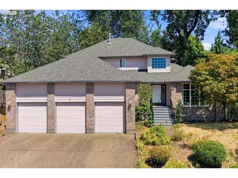 15048 SE Diamond Dr, Clackamas, OR 97015