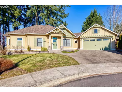 3190 NE Becky Ct, Mcminnville, OR 97128