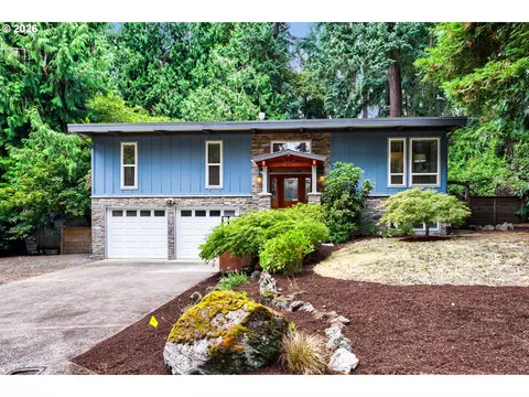 6149 SW Miles Ct, Portland, OR 97219