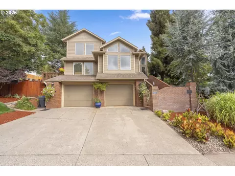 3057 Lakeview Ct NW, Salem, OR 97304
