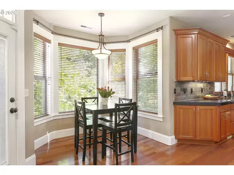 Dining - 4616 SE Honors Pl, Gresham, OR 97080 photo 2 of 2