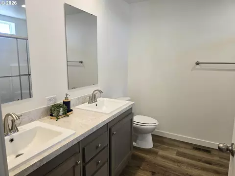 5286 Maple St, Florence, OR 97439 photo 10