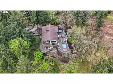 View/Area - 4011 SE Crown Rd, Camas, WA 98607 photo 1 of 2