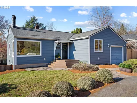 6021 SW 45th Ave, Portland, OR 97221