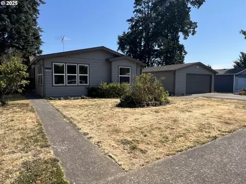 3289 Steven St, Woodburn, OR 97071