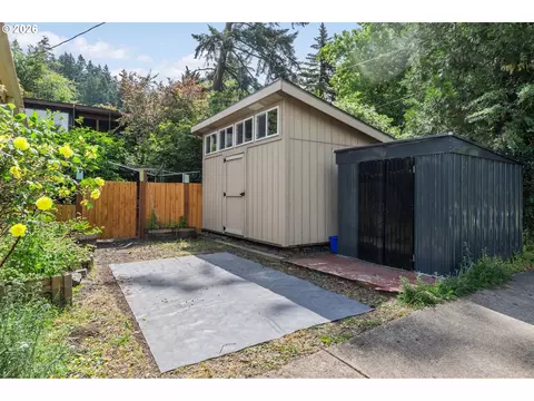 Exterior - 2795 Central Blvd, Eugene, OR 97403 photo 12 of 12