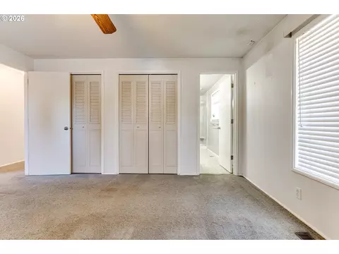 Bedroom - 4742 Thunderbird St, Eugene, OR 97404 photo 9 of 9