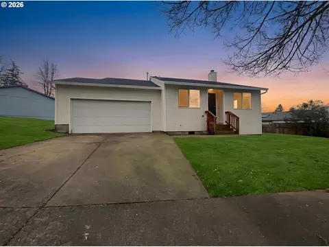 1108 NE Tamera Ln, Portland, OR 97220