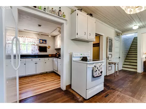 Kitchen - 220 E Main St, Lowell, OR 97452 photo 3 of 4