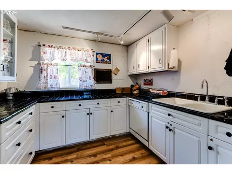 Kitchen - 220 E Main St, Lowell, OR 97452 photo 4 of 4