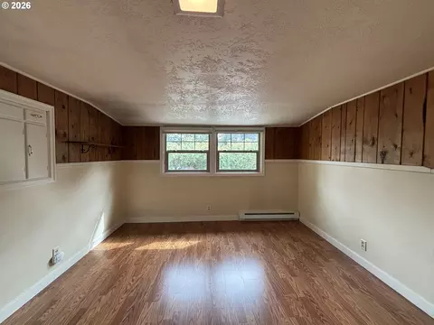 Other - 2490 Emerald St, Eugene, OR 97403 photo 8 of 9