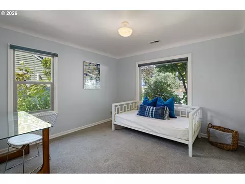 Other - 2490 Emerald St, Eugene, OR 97403 photo 5 of 9