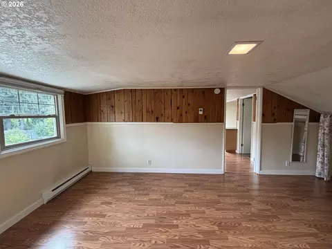 Other - 2490 Emerald St, Eugene, OR 97403 photo 7 of 9