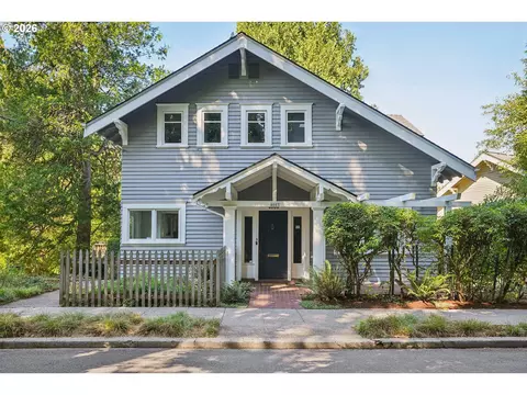 4003 SW Hillsdale Ave, Portland, OR 97239